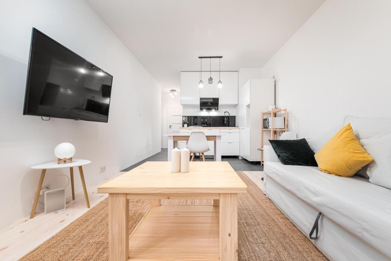 Przerwana 11A By Homeprime Varšava Exteriér fotografie