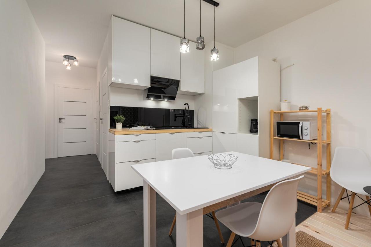 Przerwana 11A By Homeprime Varšava Exteriér fotografie
